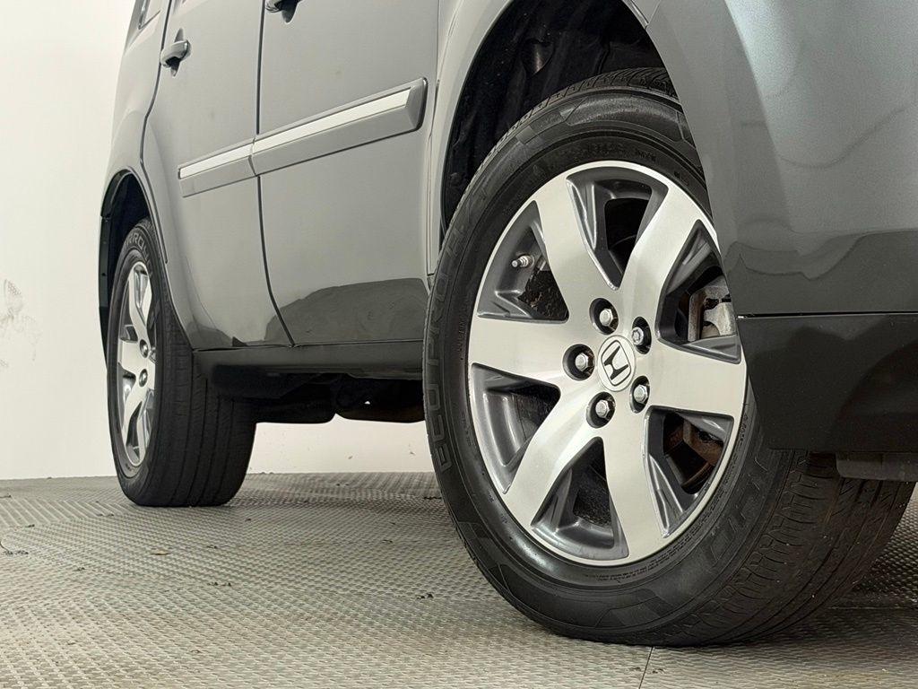 Honda Pilot 4WD 4dr Touring w/RES & Navi 2013