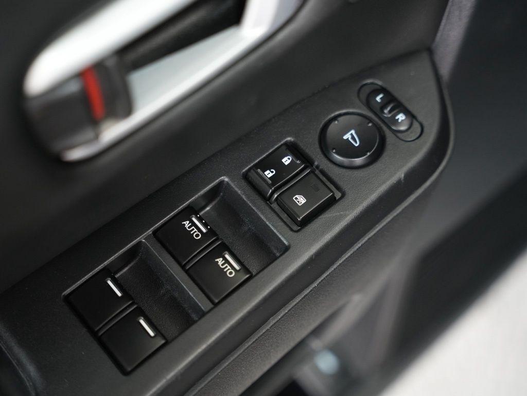 Honda Pilot 4WD 4dr Touring w/RES & Navi 2013