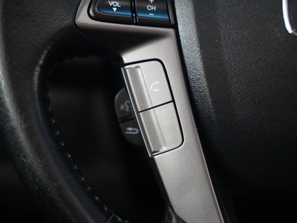 Honda Pilot 4WD 4dr Touring w/RES & Navi 2013