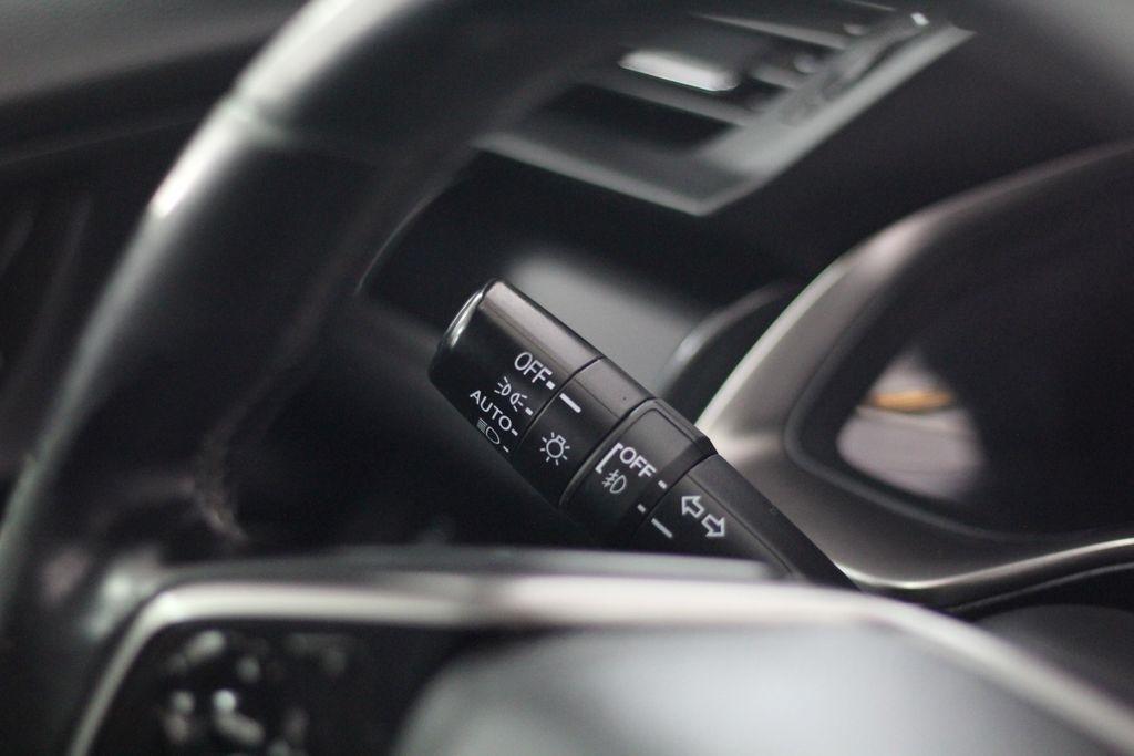 Honda Civic Hatchback EX CVT 2020