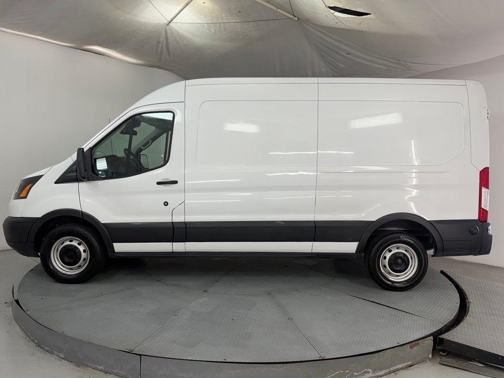 Ford Transit Van T-250 148" Med Rf 9000 GVWR Sliding RH Dr 2019