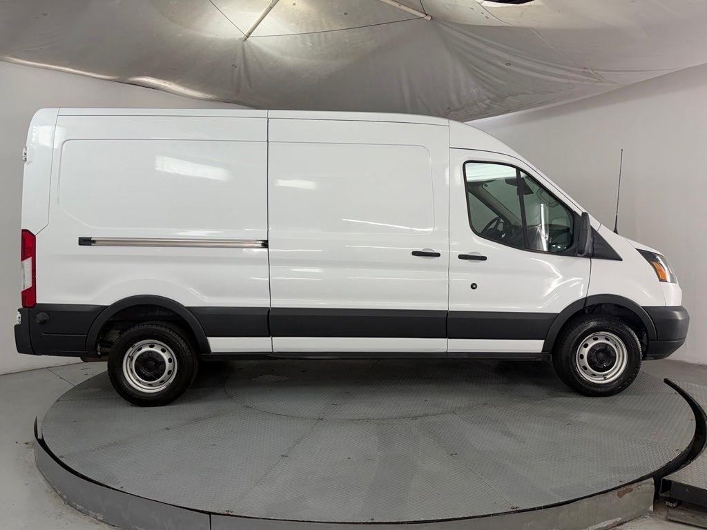 Ford Transit Van T-250 148" Med Rf 9000 GVWR Sliding RH Dr 2019