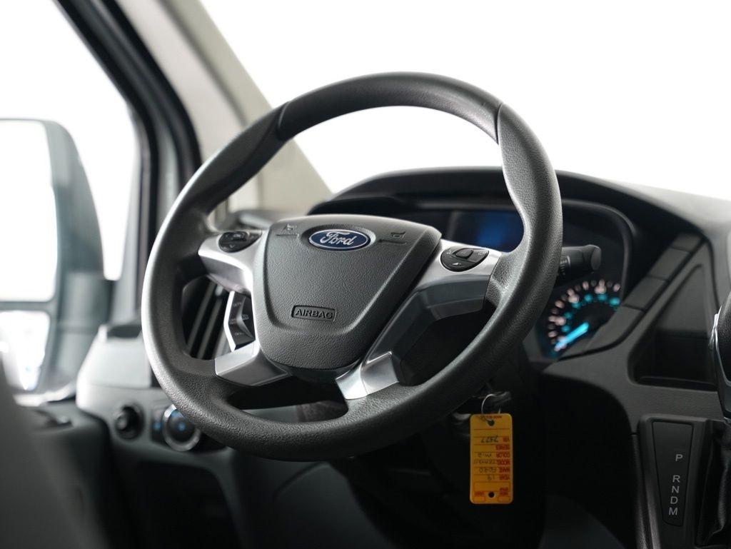 Ford Transit Van T-250 148" Med Rf 9000 GVWR Sliding RH Dr 2019