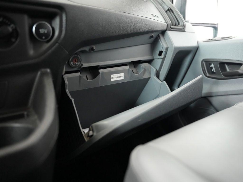 Ford Transit Van T-250 148" Med Rf 9000 GVWR Sliding RH Dr 2019