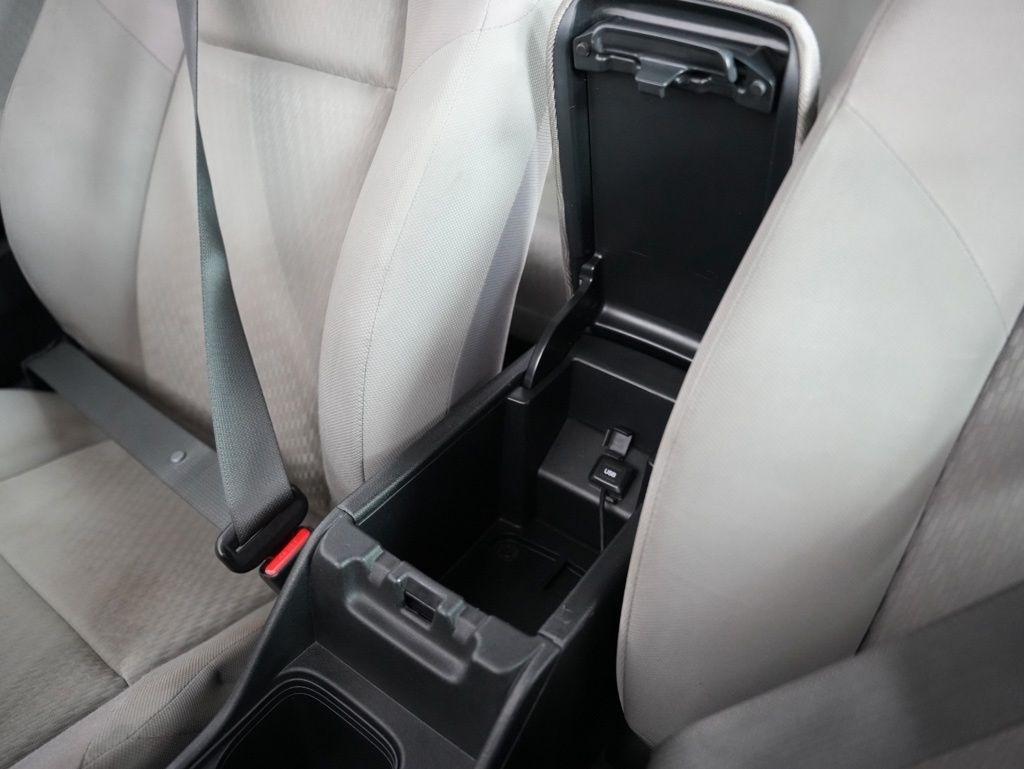 Honda Civic Coupe 2dr CVT LX 2015