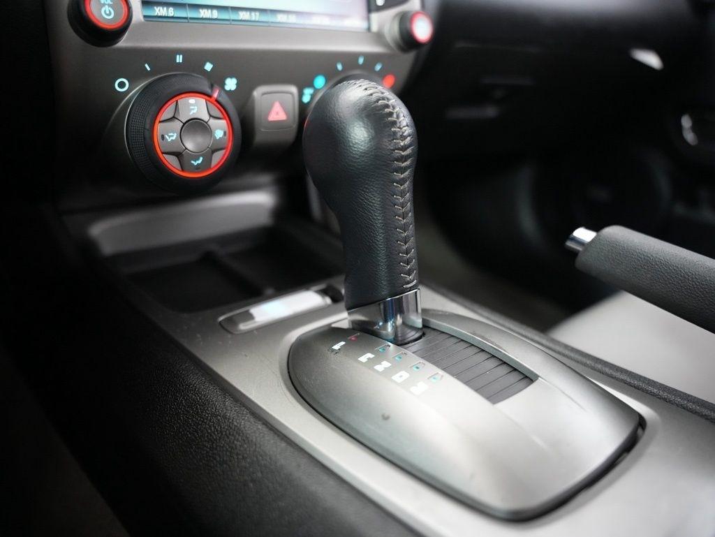 Chevrolet Camaro 2dr Cpe LT w/1LT 2013