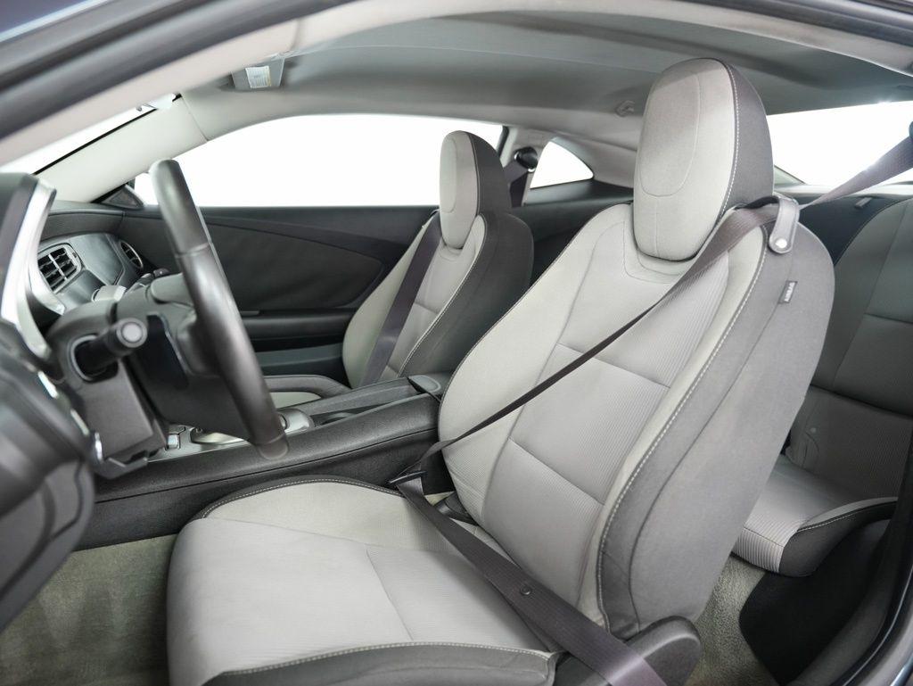 Chevrolet Camaro 2dr Cpe LT w/1LT 2013
