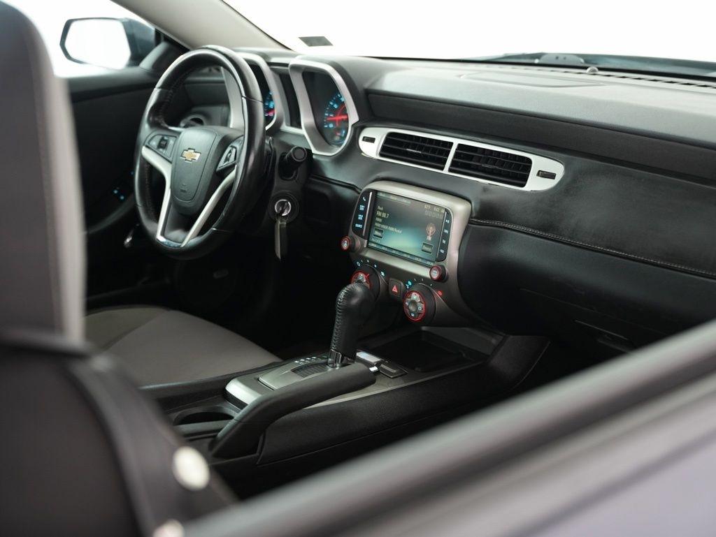 Chevrolet Camaro 2dr Cpe LT w/1LT 2013