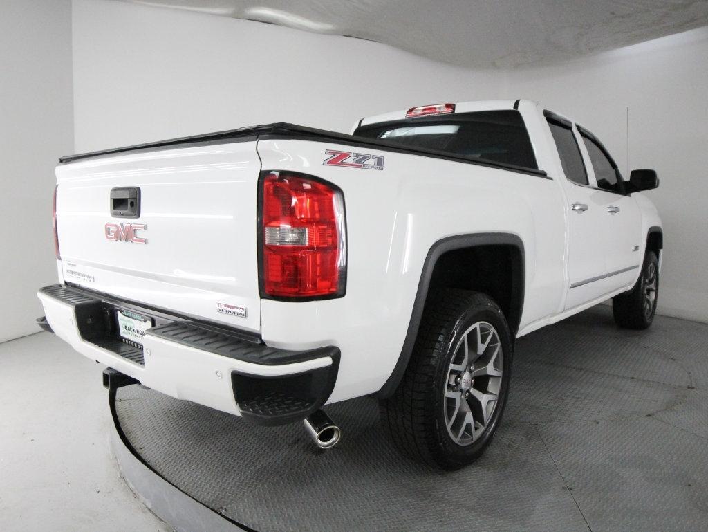 GMC Sierra 1500 4WD Double Cab 143.5" SLT 2015