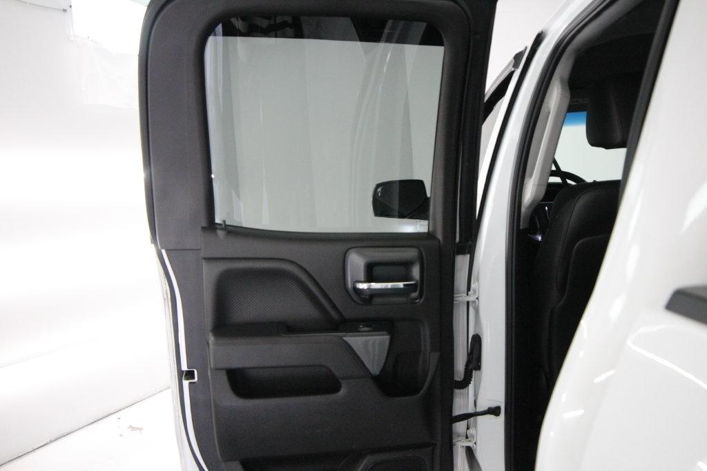 GMC Sierra 1500 4WD Double Cab 143.5" SLT 2015