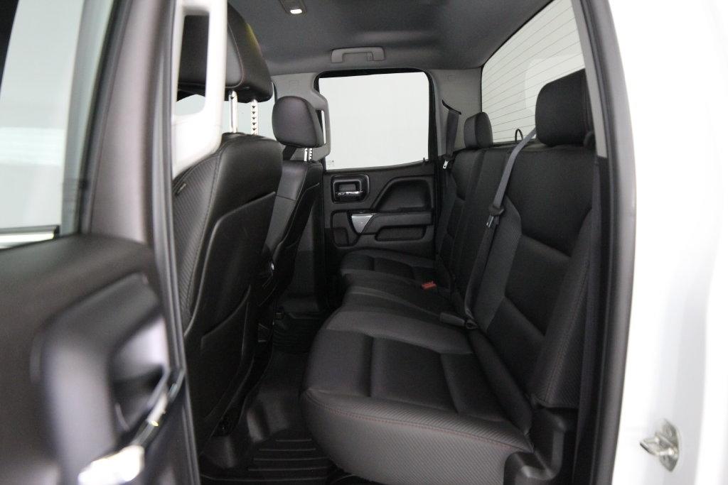 GMC Sierra 1500 4WD Double Cab 143.5" SLT 2015