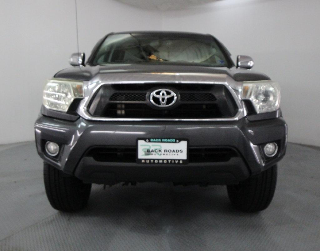 Toyota Tacoma 4WD Double Cab LB V6 AT (Natl) 2013