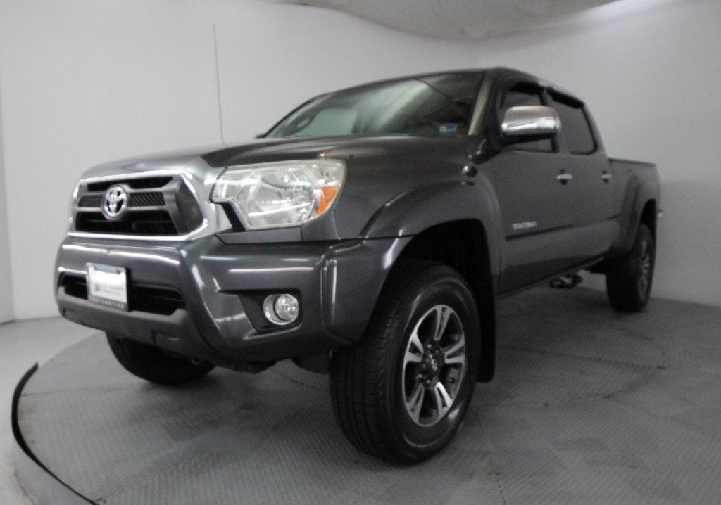 Toyota Tacoma 4WD Double Cab LB V6 AT (Natl) 2013