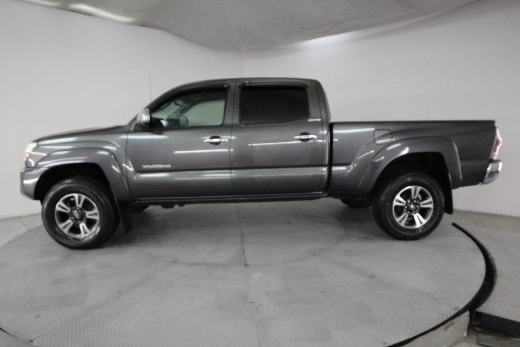 Toyota Tacoma 4WD Double Cab LB V6 AT (Natl) 2013