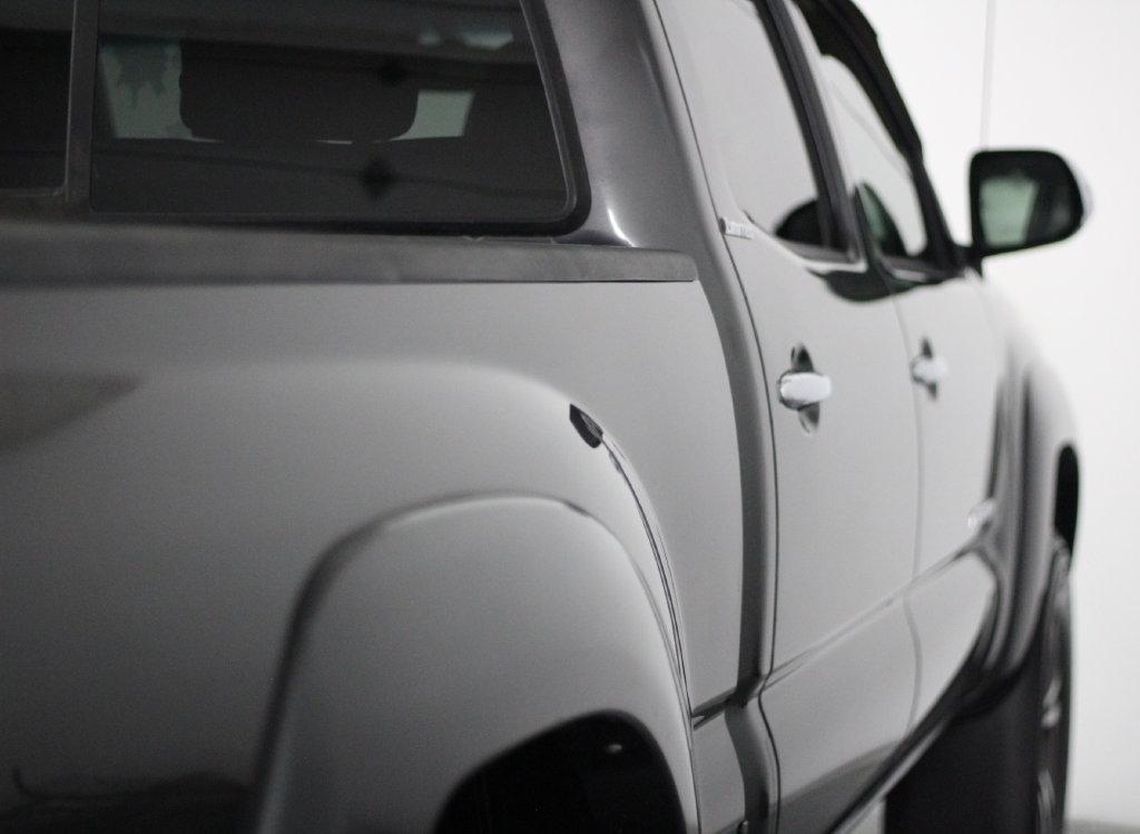 Toyota Tacoma 4WD Double Cab LB V6 AT (Natl) 2013