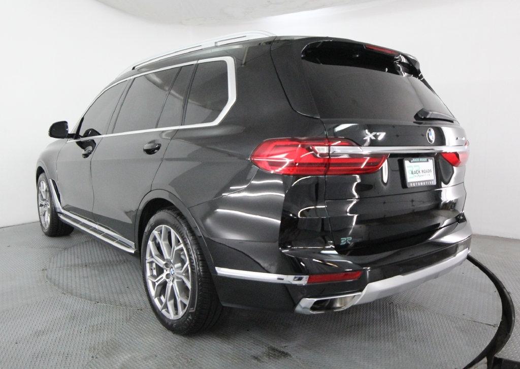 BMW X7 xDrive40i Sports Activity Vehicle 2020