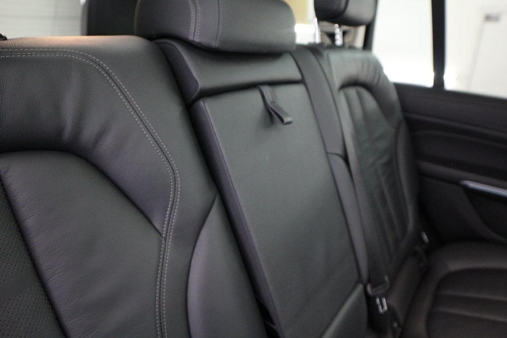 BMW X7 xDrive40i Sports Activity Vehicle 2020