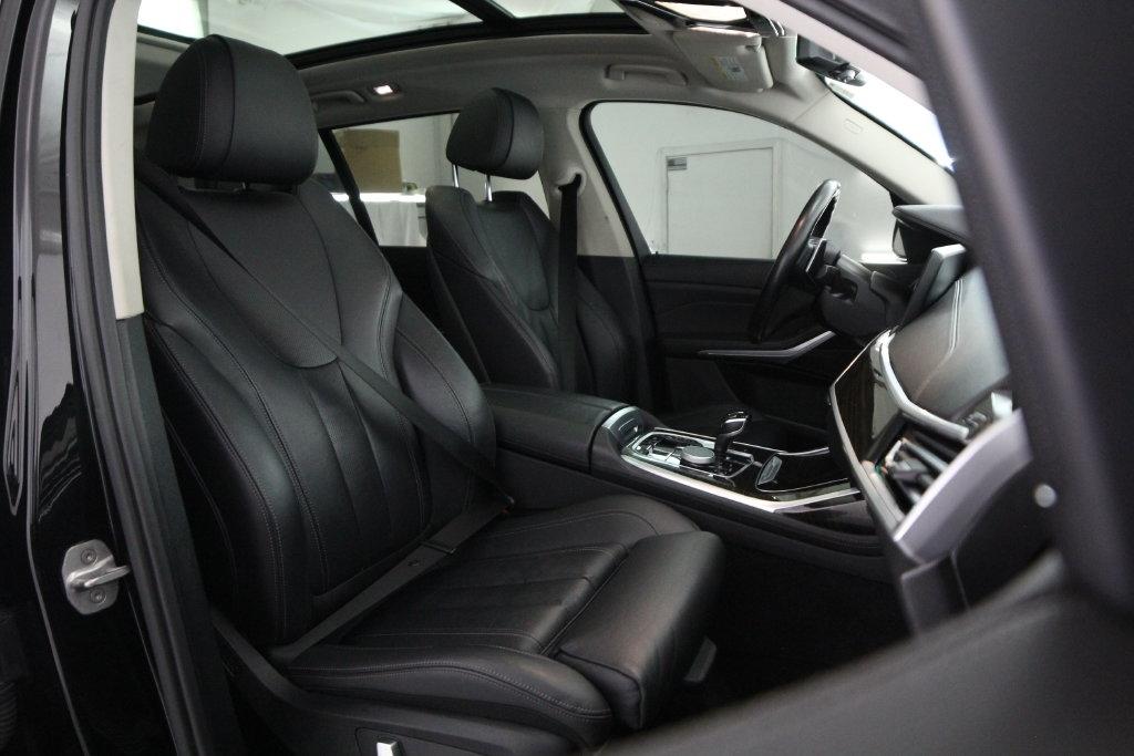 BMW X7 xDrive40i Sports Activity Vehicle 2020