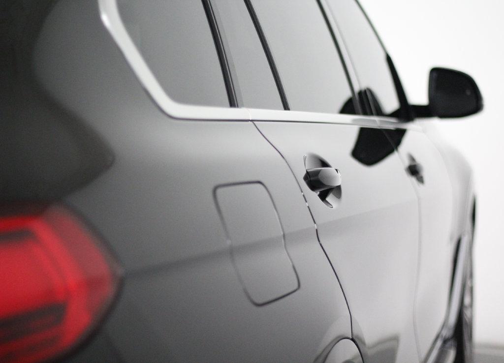 BMW X7 xDrive40i Sports Activity Vehicle 2020