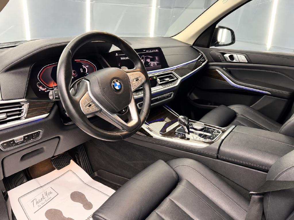 BMW X7 xDrive40i Sports Activity Vehicle 2020