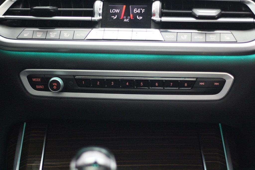 BMW X7 xDrive40i Sports Activity Vehicle 2020