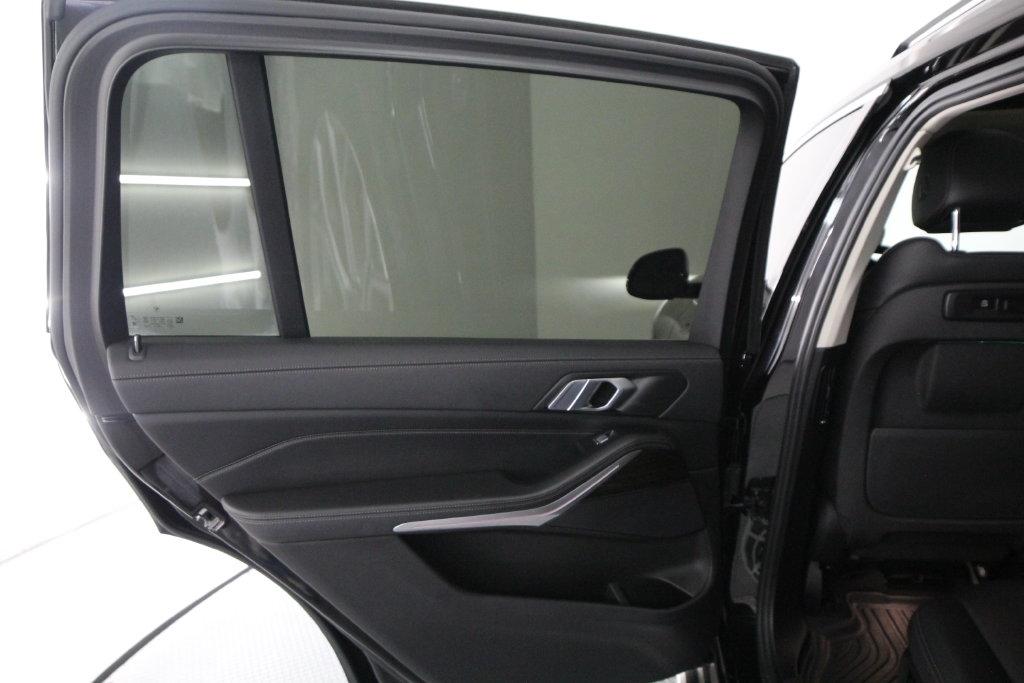 BMW X7 xDrive40i Sports Activity Vehicle 2020