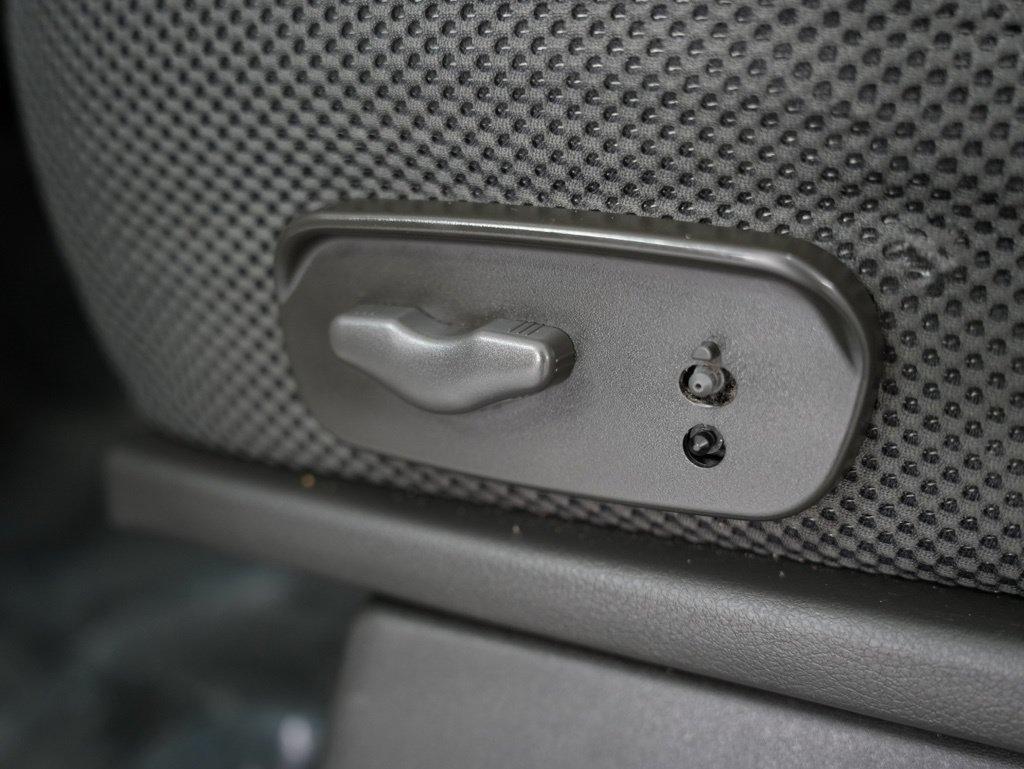 Nissan Pathfinder 2WD 4dr V6 SV 2012