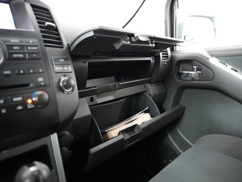 Nissan Pathfinder 2WD 4dr V6 SV 2012