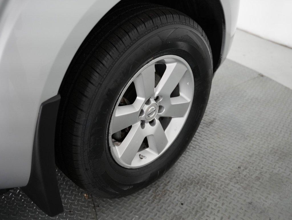 Nissan Pathfinder 2WD 4dr V6 SV 2012
