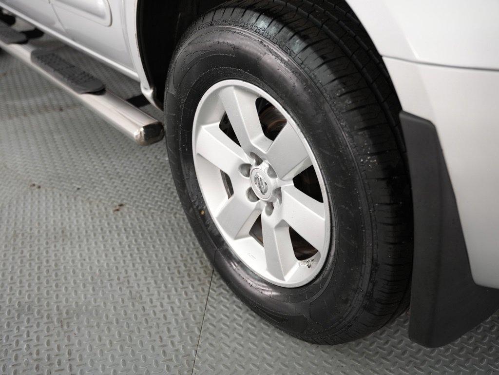Nissan Pathfinder 2WD 4dr V6 SV 2012