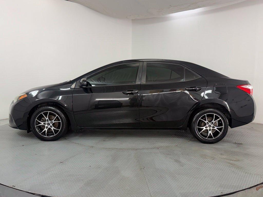 Toyota Corolla 4dr Sdn CVT LE Premium (Natl) 2015