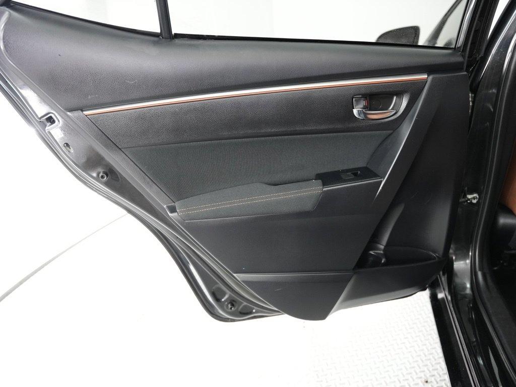 Toyota Corolla 4dr Sdn CVT LE Premium (Natl) 2015