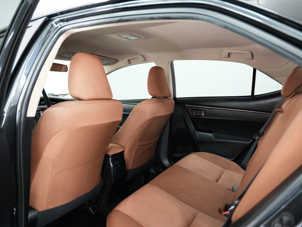 Toyota Corolla 4dr Sdn CVT LE Premium (Natl) 2015