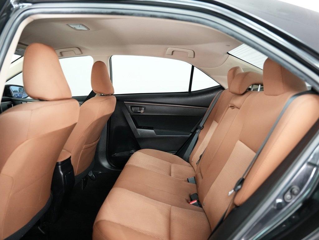 Toyota Corolla 4dr Sdn CVT LE Premium (Natl) 2015