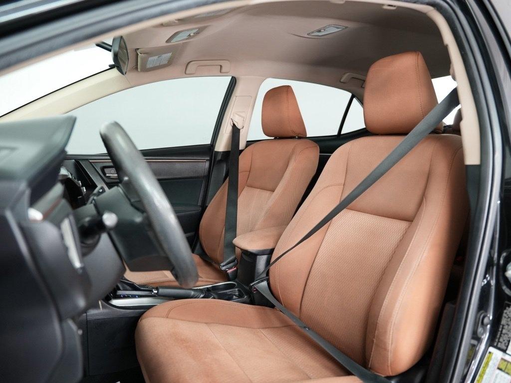 Toyota Corolla 4dr Sdn CVT LE Premium (Natl) 2015