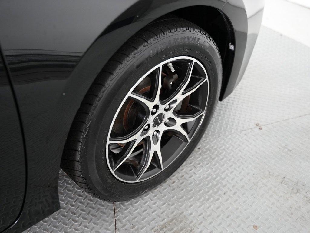 Toyota Corolla 4dr Sdn CVT LE Premium (Natl) 2015