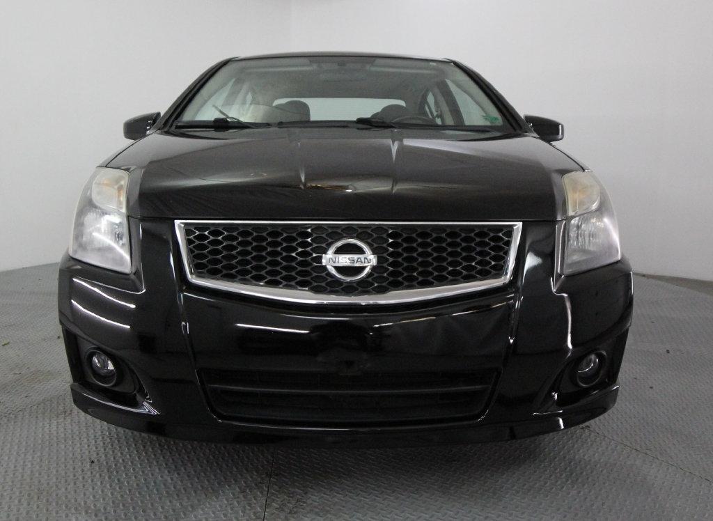 Nissan Sentra 4dr Sdn I4 CVT 2.0 SR 2012