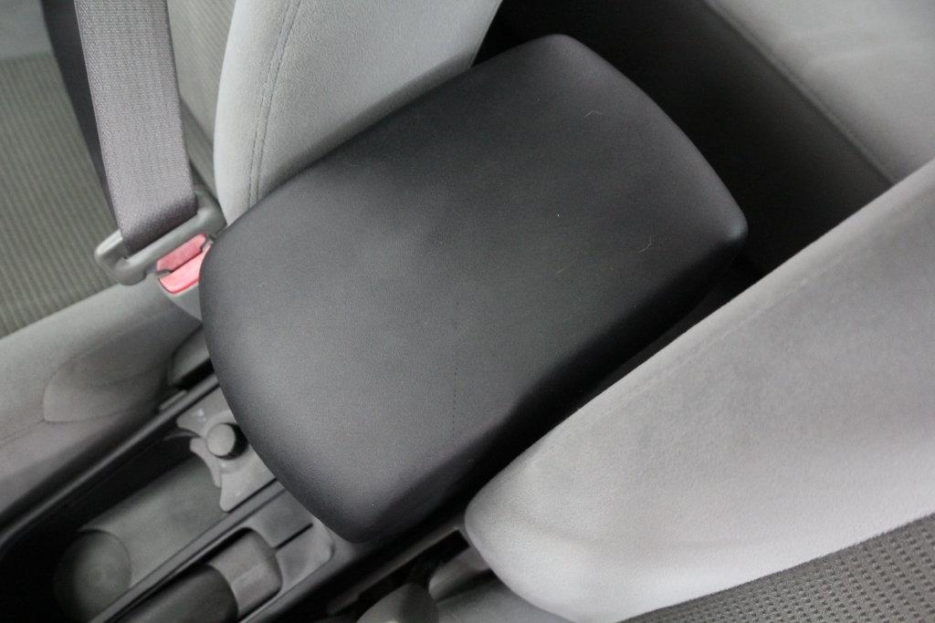 Nissan Sentra 4dr Sdn I4 CVT 2.0 SR 2012