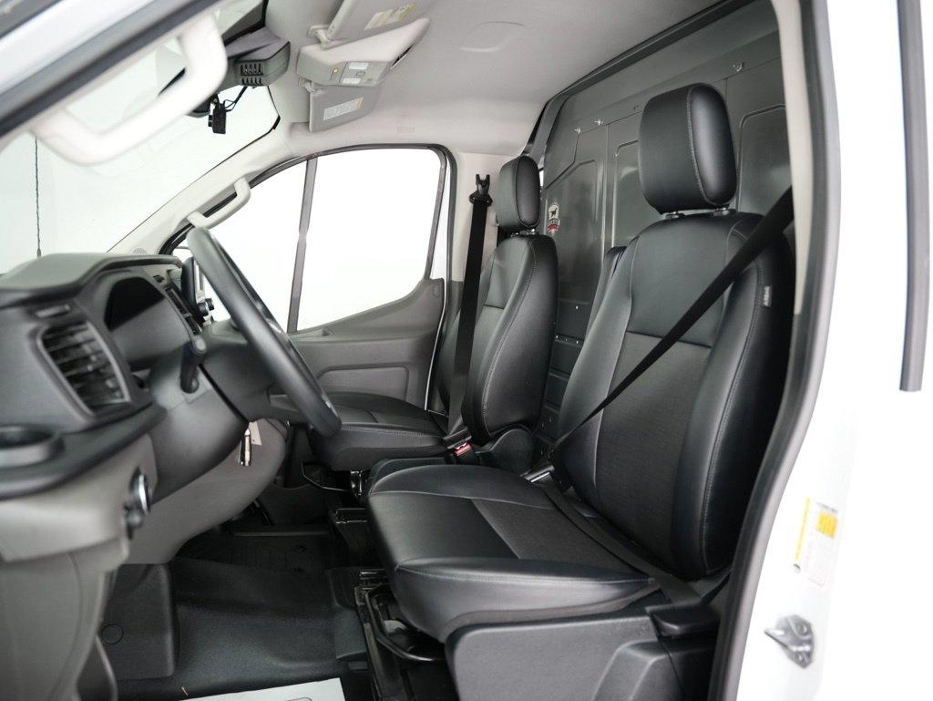 Ford Transit Cargo Van T-350 130" Low Rf 9500 GVWR RWD 2022
