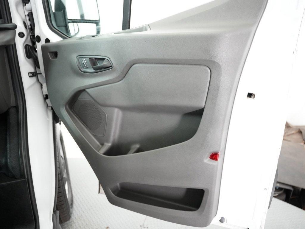Ford Transit Cargo Van T-350 130" Low Rf 9500 GVWR RWD 2022