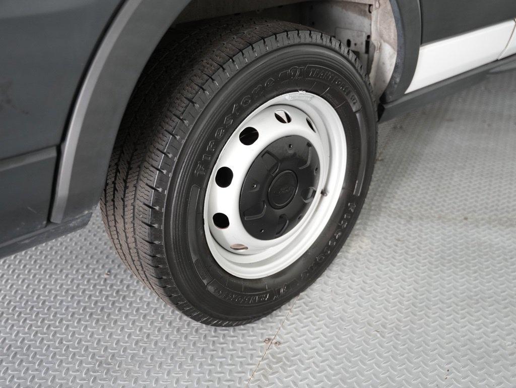 Ford Transit Cargo Van T-350 130" Low Rf 9500 GVWR RWD 2022