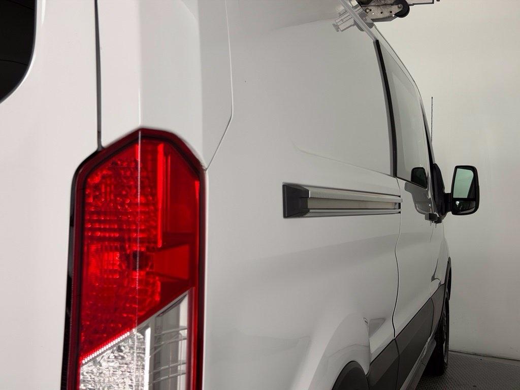 Ford Transit Cargo Van T-350 130" Low Rf 9500 GVWR RWD 2022