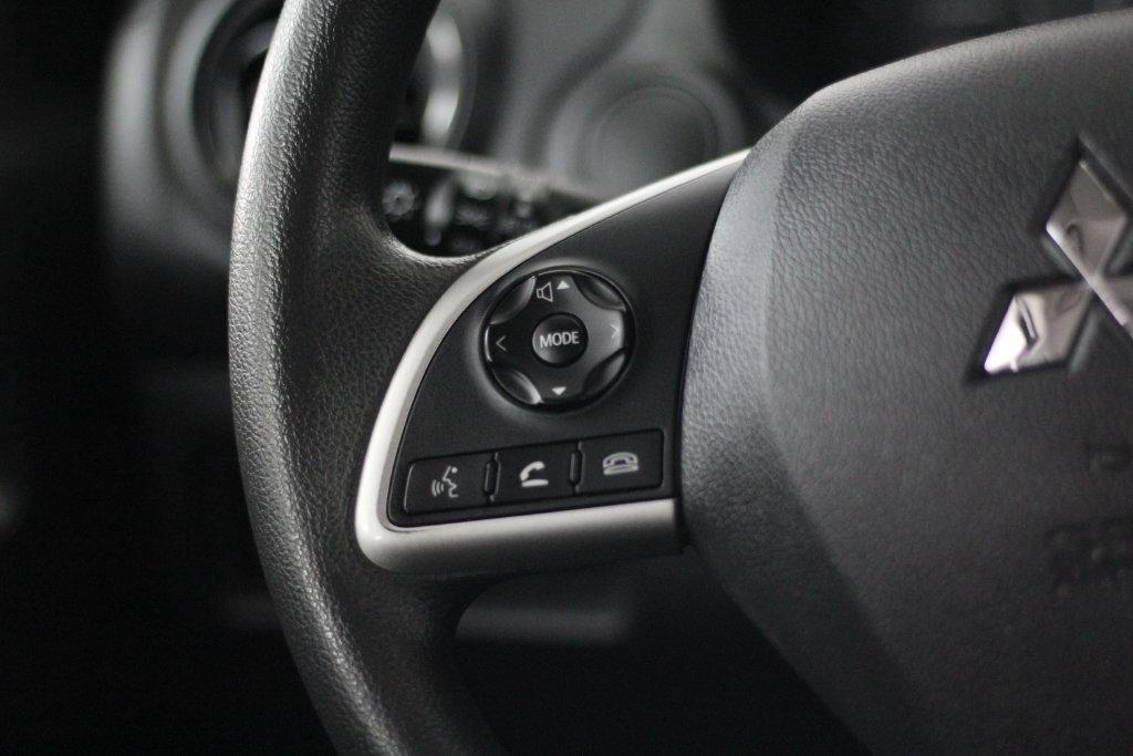 Mitsubishi Mirage ES CVT 2024
