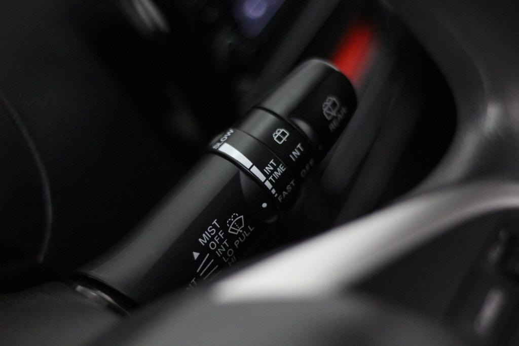 Mitsubishi Mirage ES CVT 2024