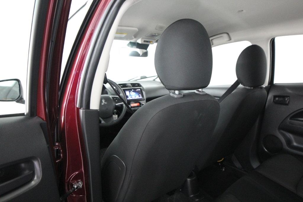Mitsubishi Mirage ES CVT 2024