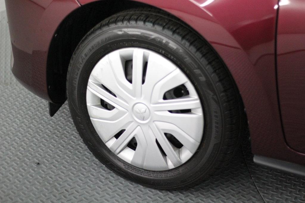 Mitsubishi Mirage ES CVT 2024
