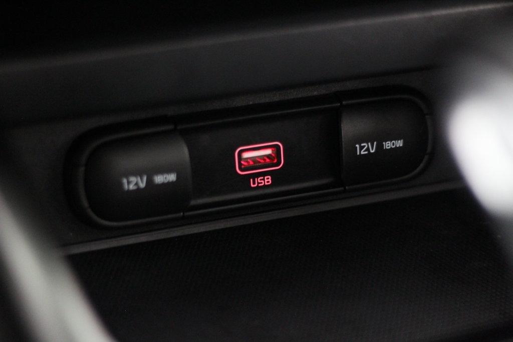Kia Soul S IVT 2021