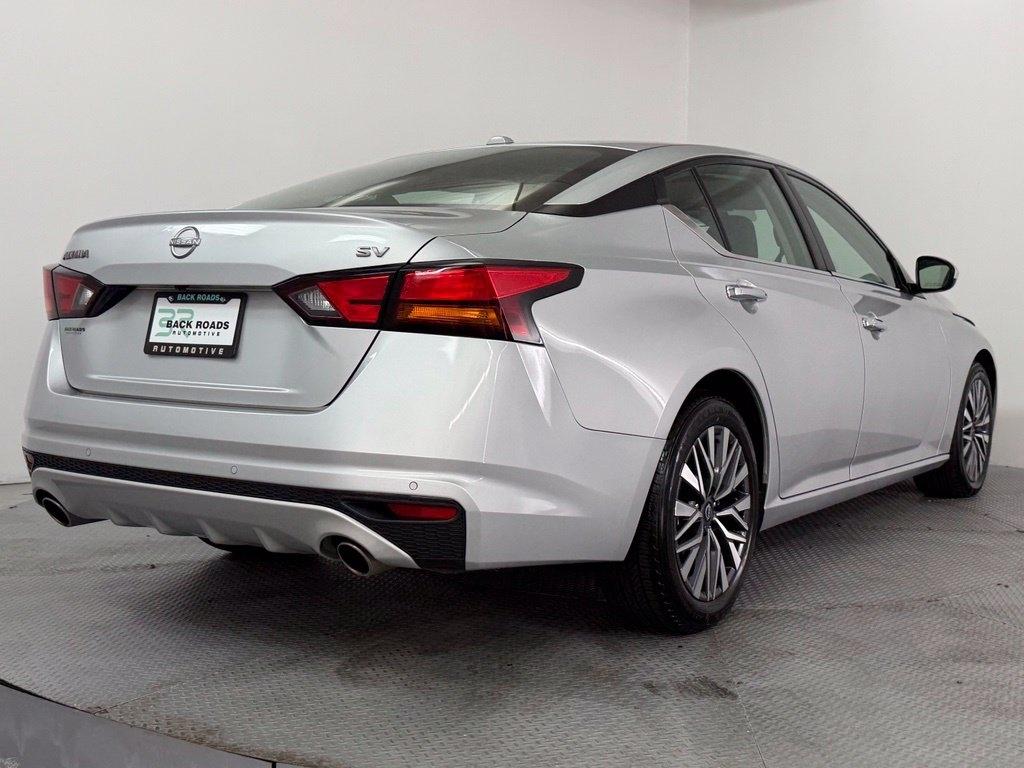 Nissan Altima 2.5 SV Sedan 2023