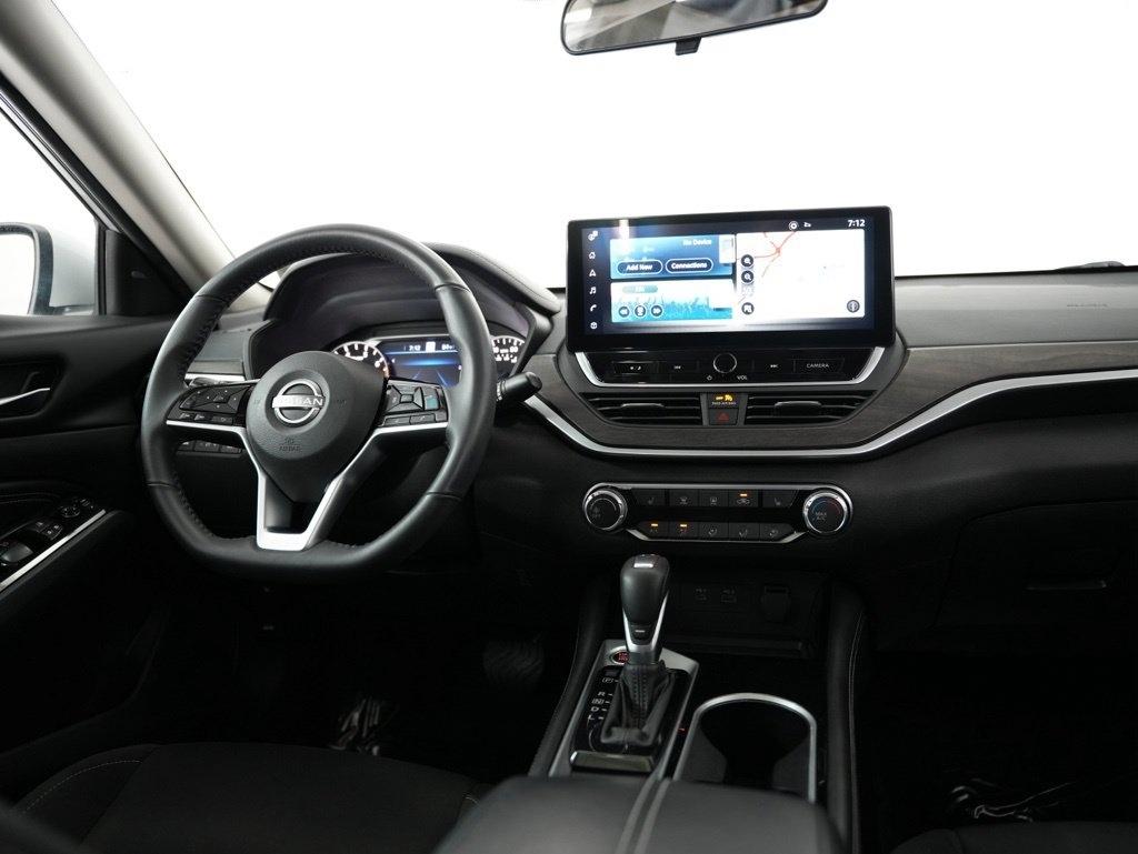 Nissan Altima 2.5 SV Sedan 2023