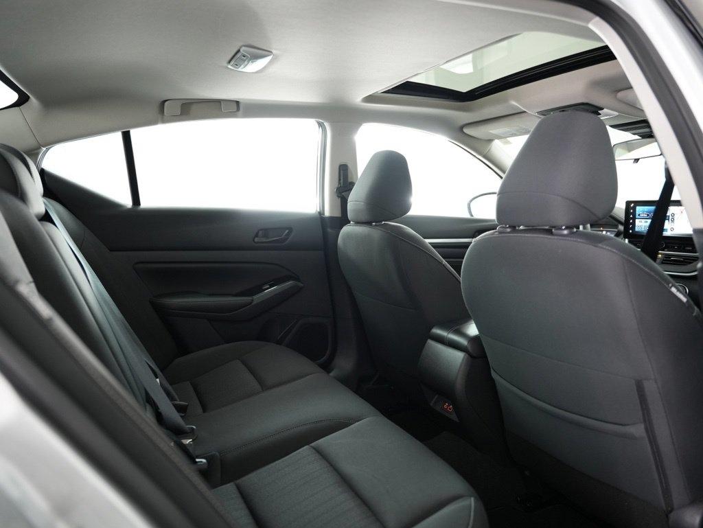 Nissan Altima 2.5 SV Sedan 2023